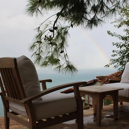 图尔卡别墅酒店 3*