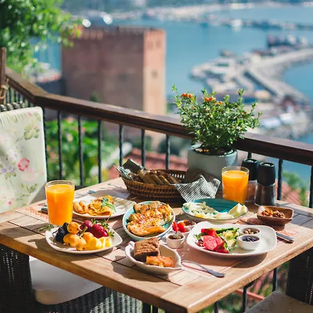 Turka Hotel 3*